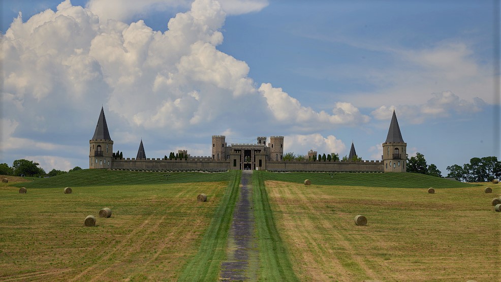 Image of a castle in Versailles, KY